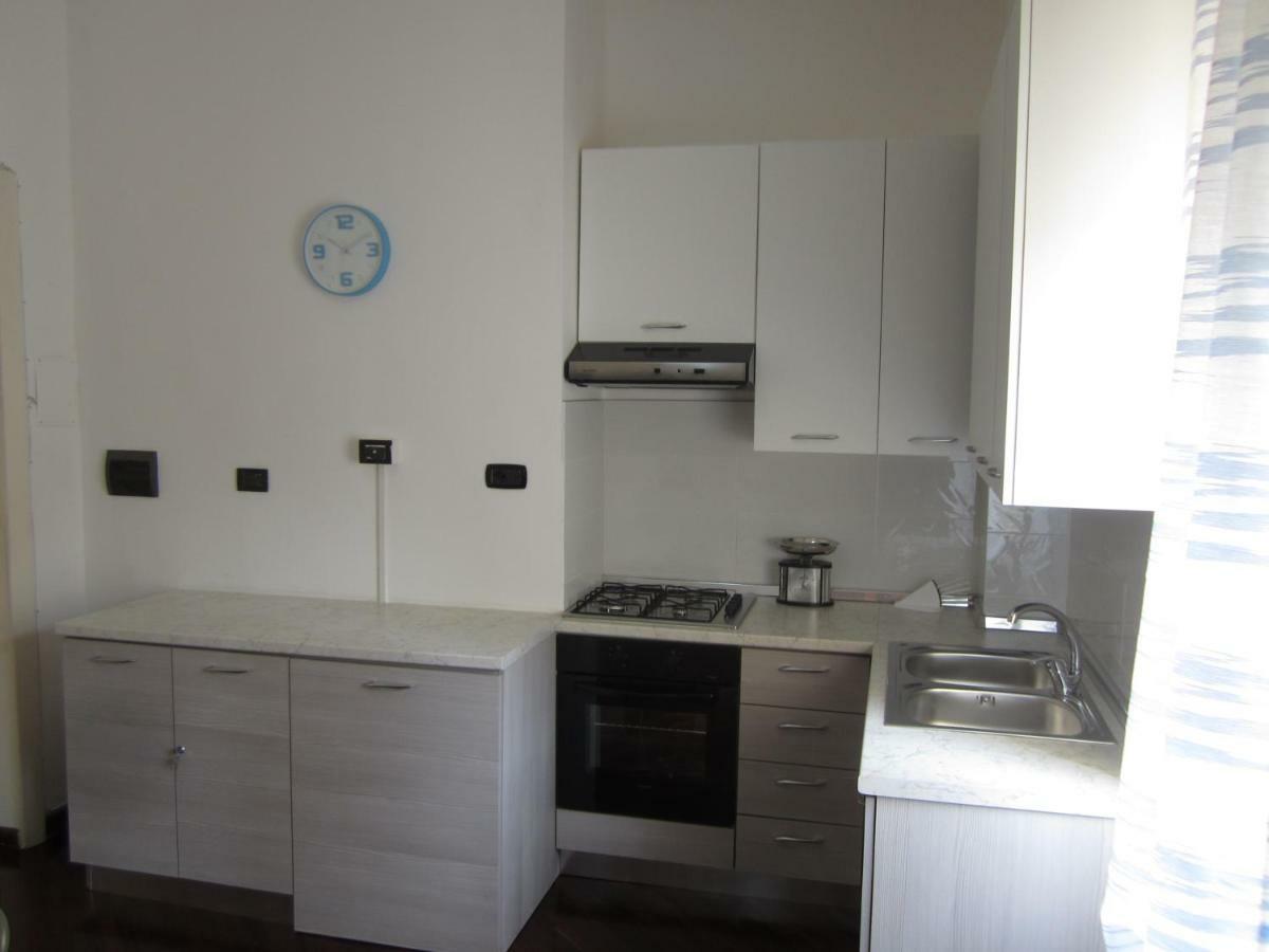 Appartamento Velia Салерно Екстериор снимка